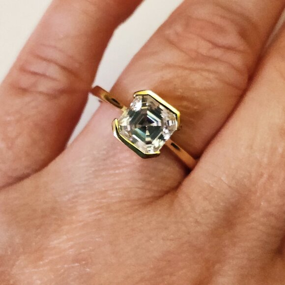 Moissanite asscher cut ring in 18k gold over sterling silver - Picture 1 of 3